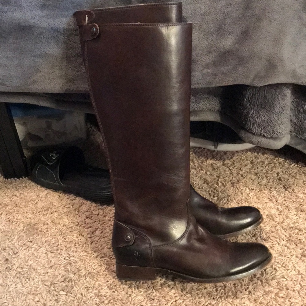 Frye boots - ‘Melissa button back‘